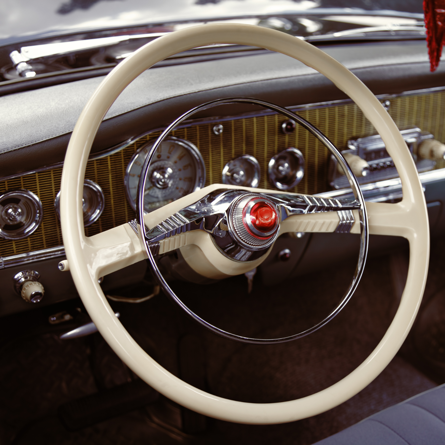 Alexis Marchand – Directeur financier F&I pour une vente privée Alexis Marchand - Directeur financier F&I pour une vente privée